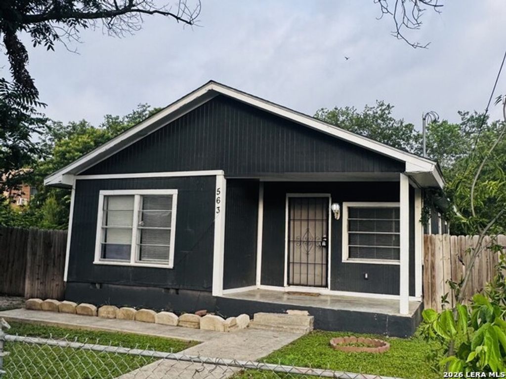 563 N San Horacio Avenue, San Antonio