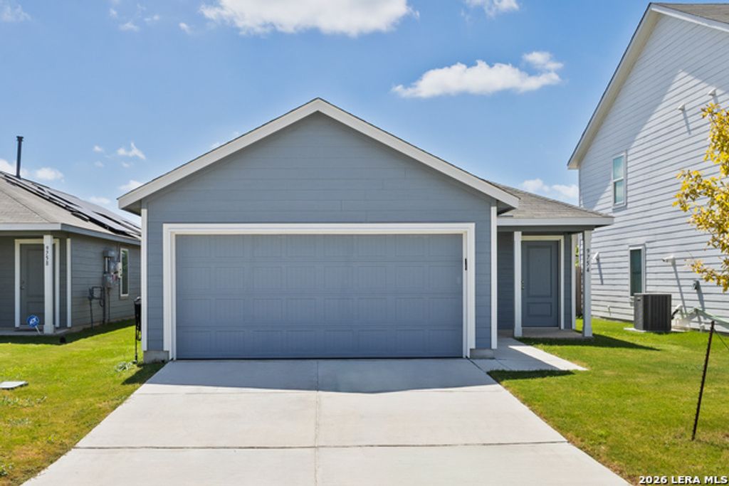 9754 Janefield Mill, San Antonio