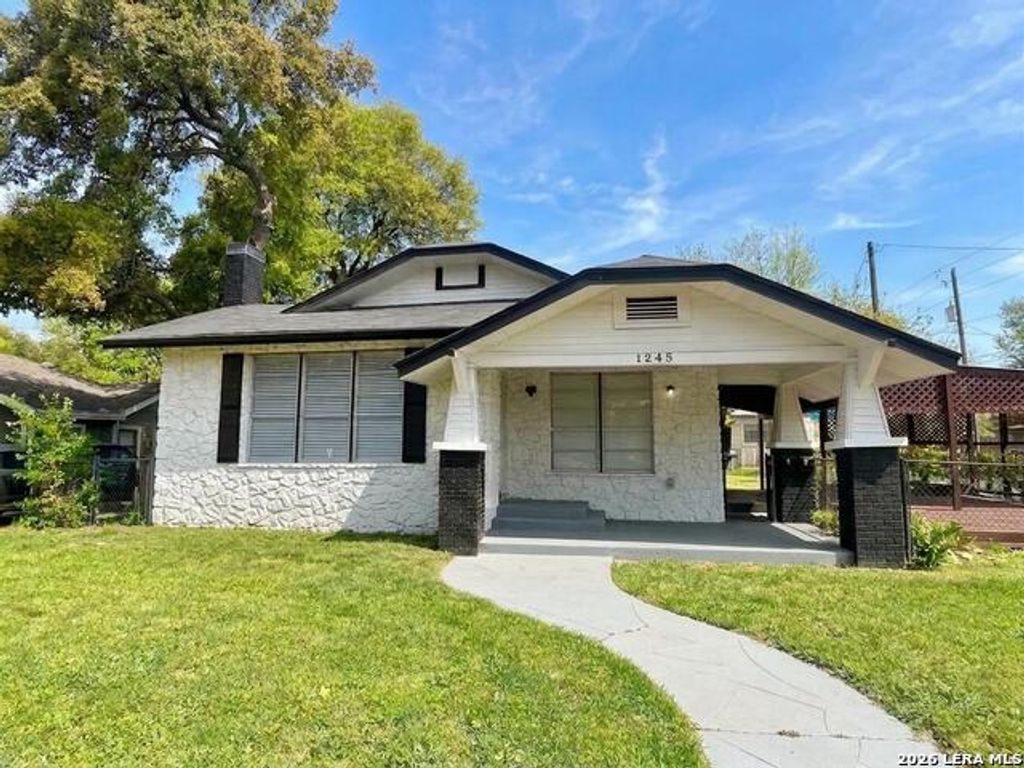 1245 Kayton Avenue A, San Antonio