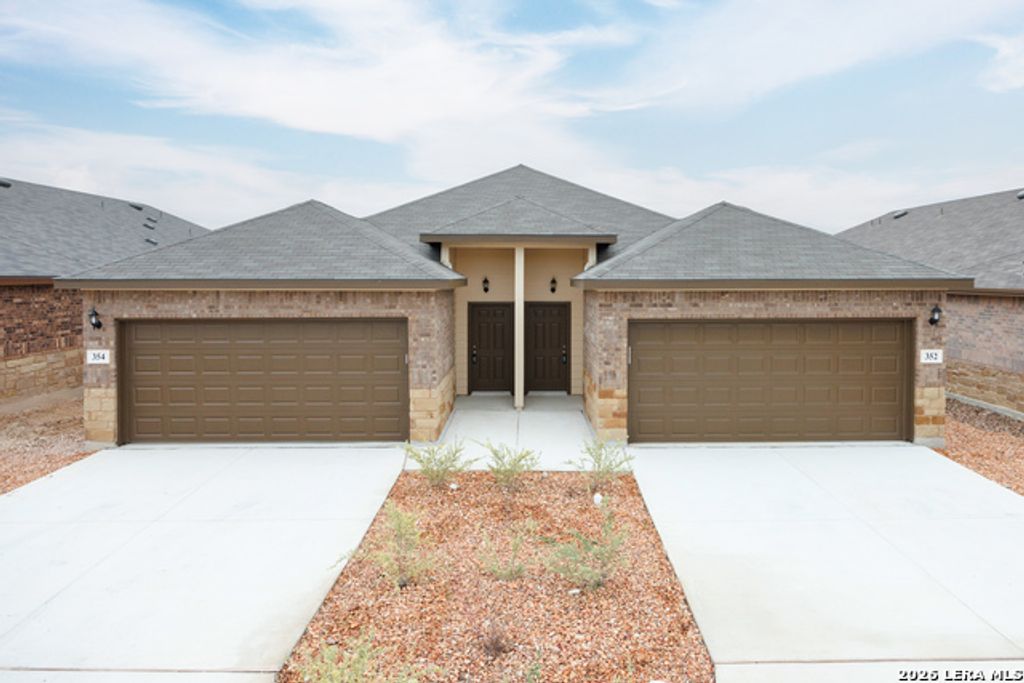 354 Emma Drive, New Braunfels