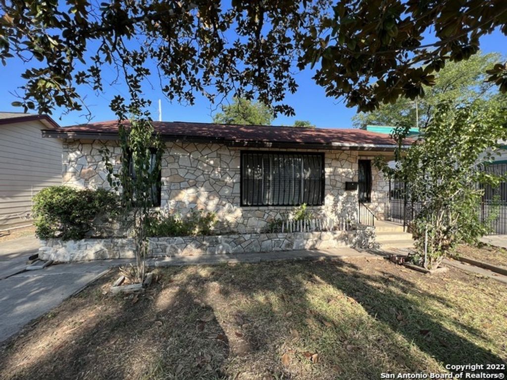 119 Mazzurana St, San Antonio