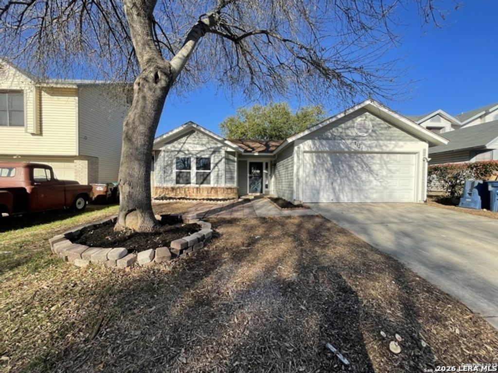 7131 Warrior Trl, San Antonio