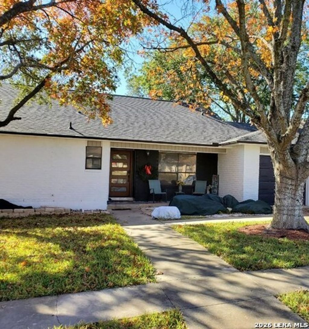 4534 Western Pine Woods, San Antonio