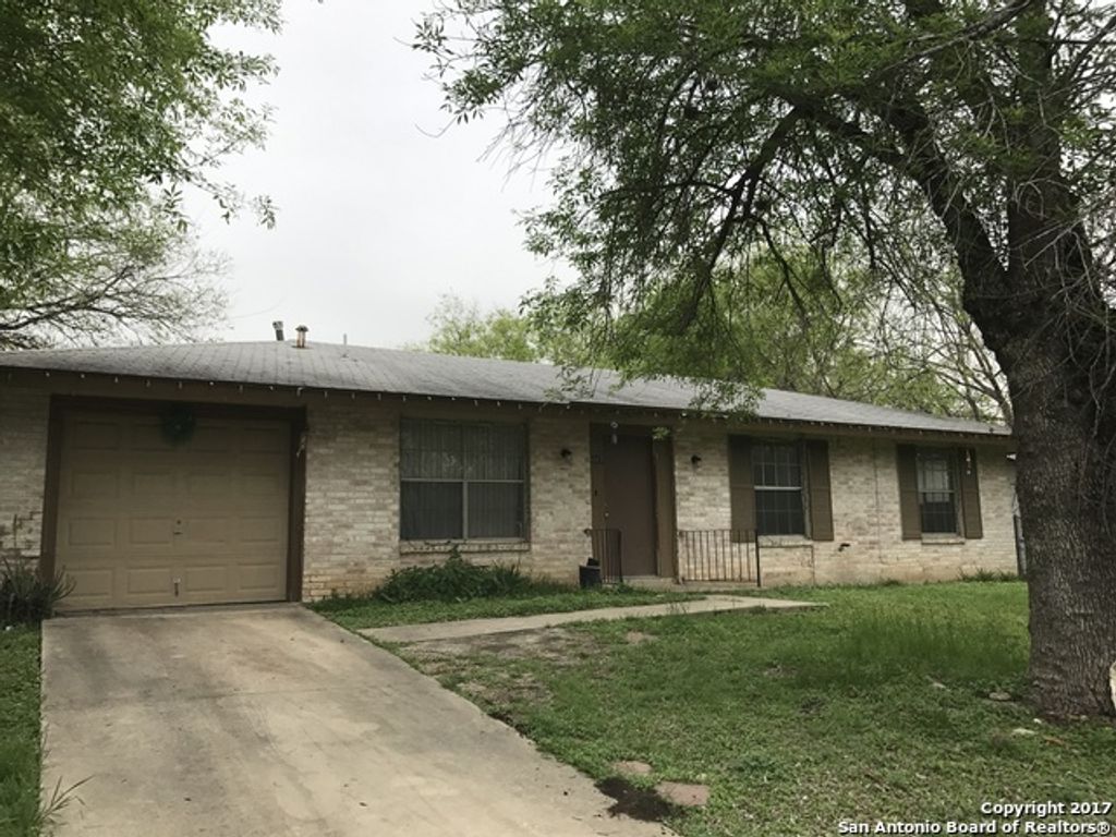 6007 Misty Valley Drive, San Antonio