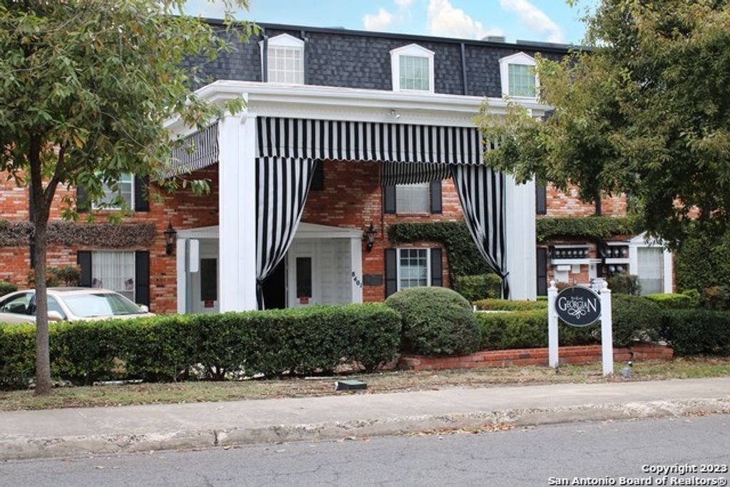 8401 N New Braunfels Avenue 109, San Antonio