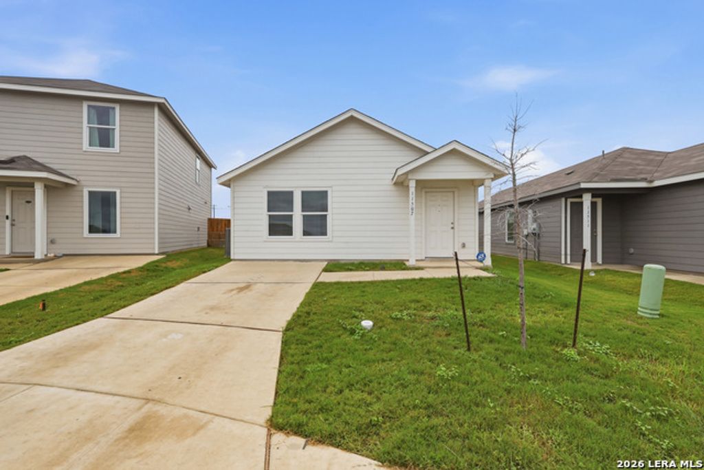 11507 Field Briar, Converse