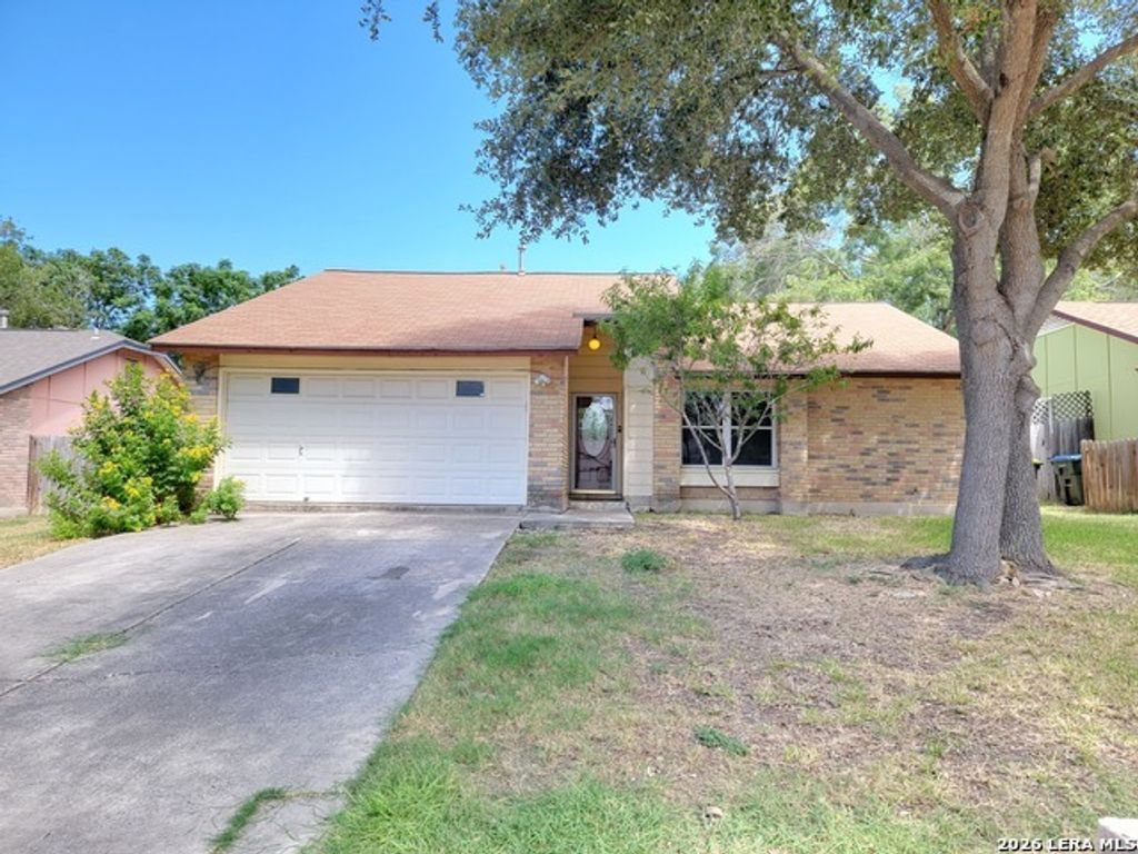 189 Meadowland, Universal City