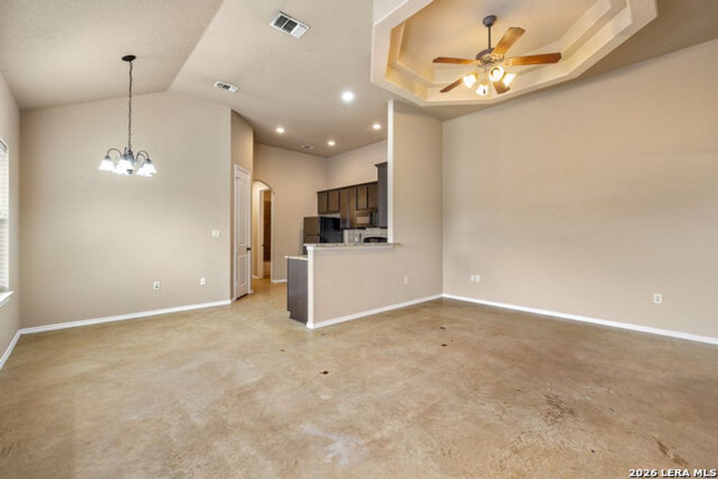 216 Stone Gate Drive, New Braunfels