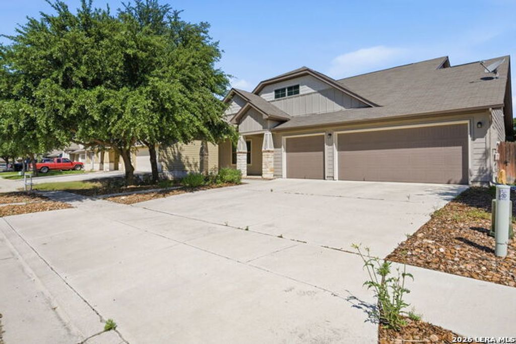 821 Wall St, New Braunfels