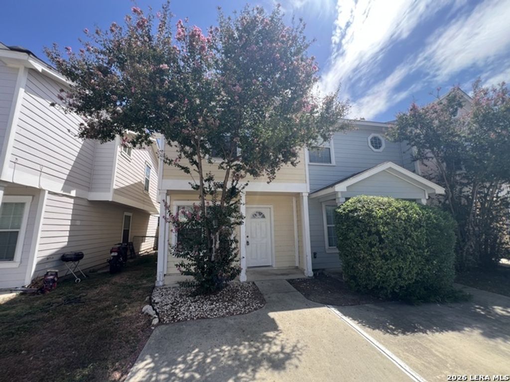 52 Autumn Pass, San Antonio