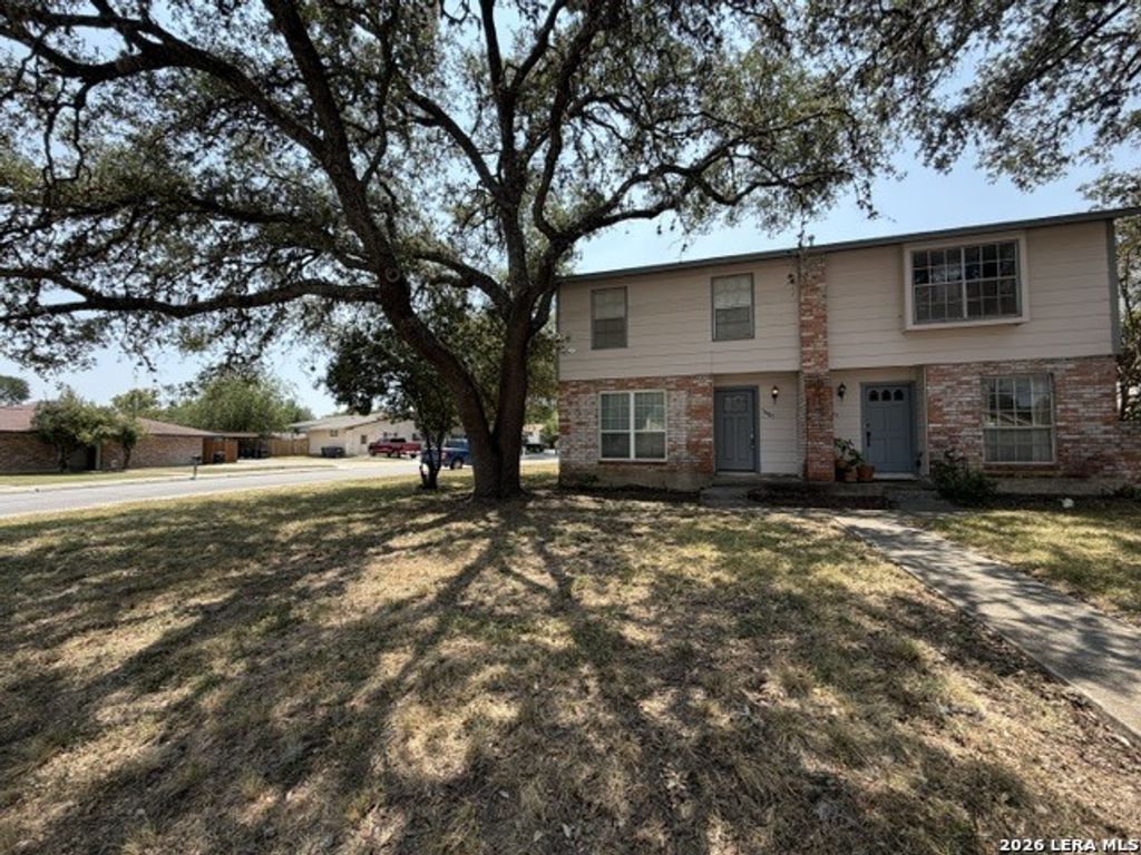 14401 Brook Hollow Boulevard, San Antonio
