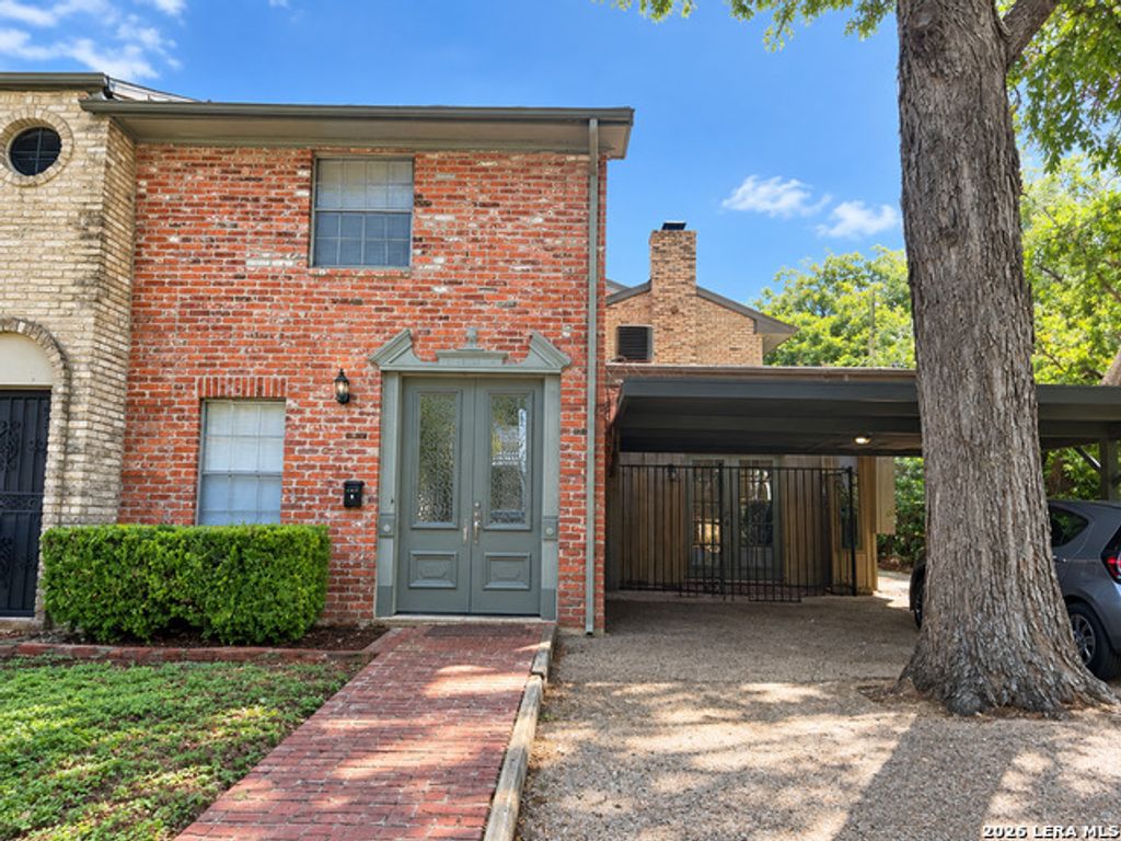 230 W Craig Pl 230, San Antonio