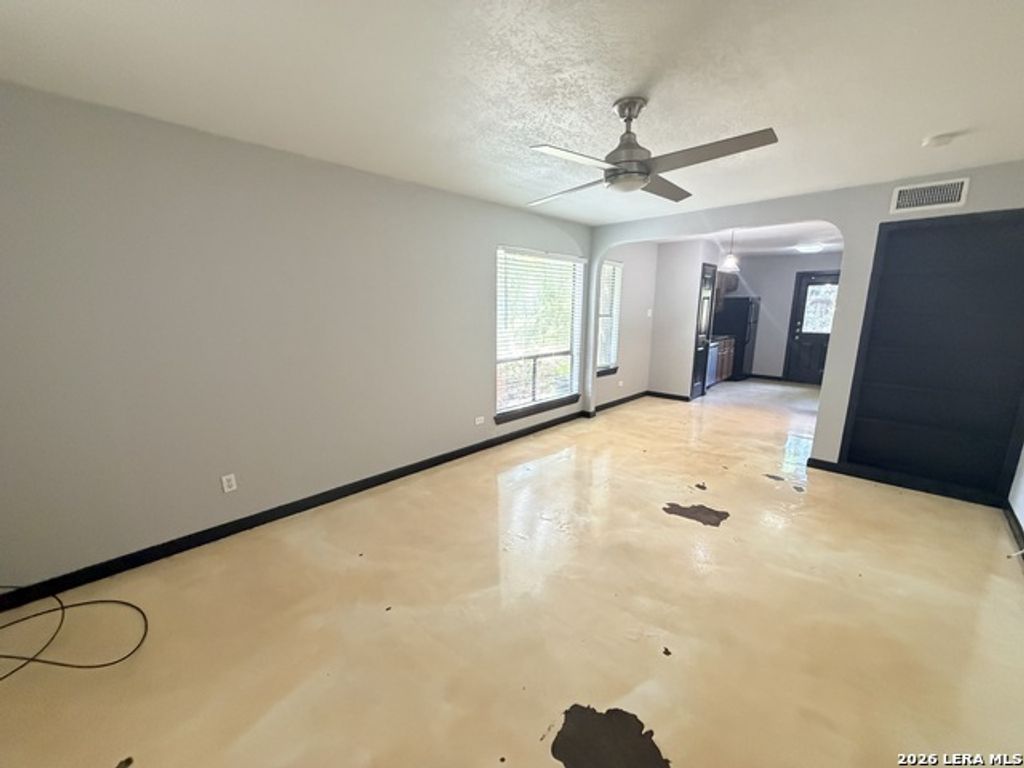 211 Natalen 101, San Antonio