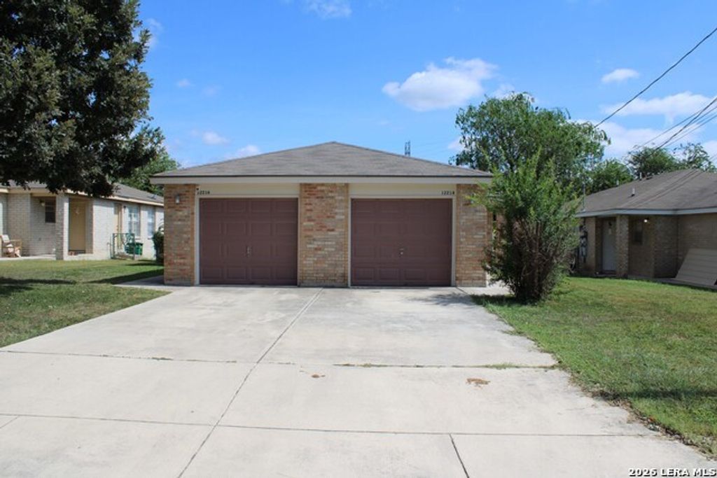 12214 Maverick Bluff Street, San Antonio