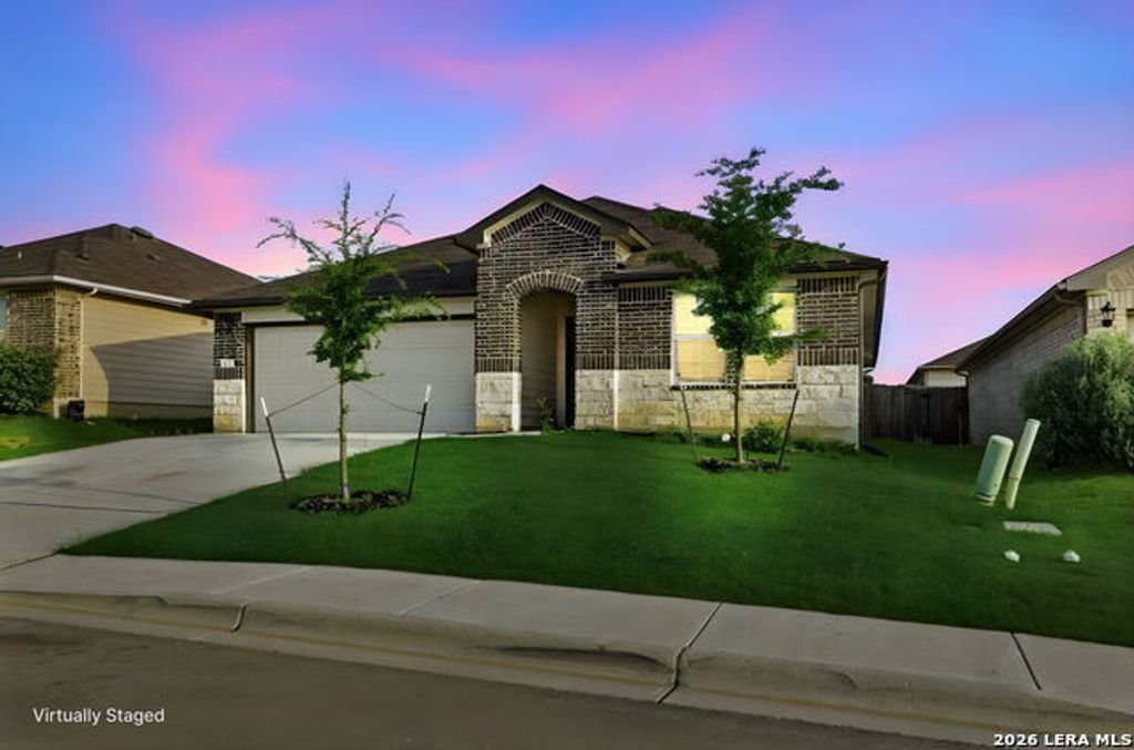 845 Bahia Pl, Seguin