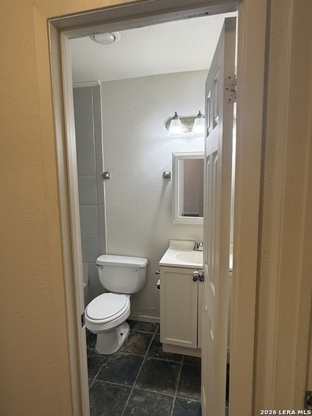 128 Meadow Hl, Converse