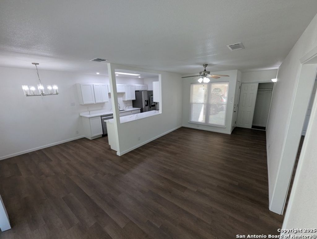 953 Serenade Drive, San Antonio