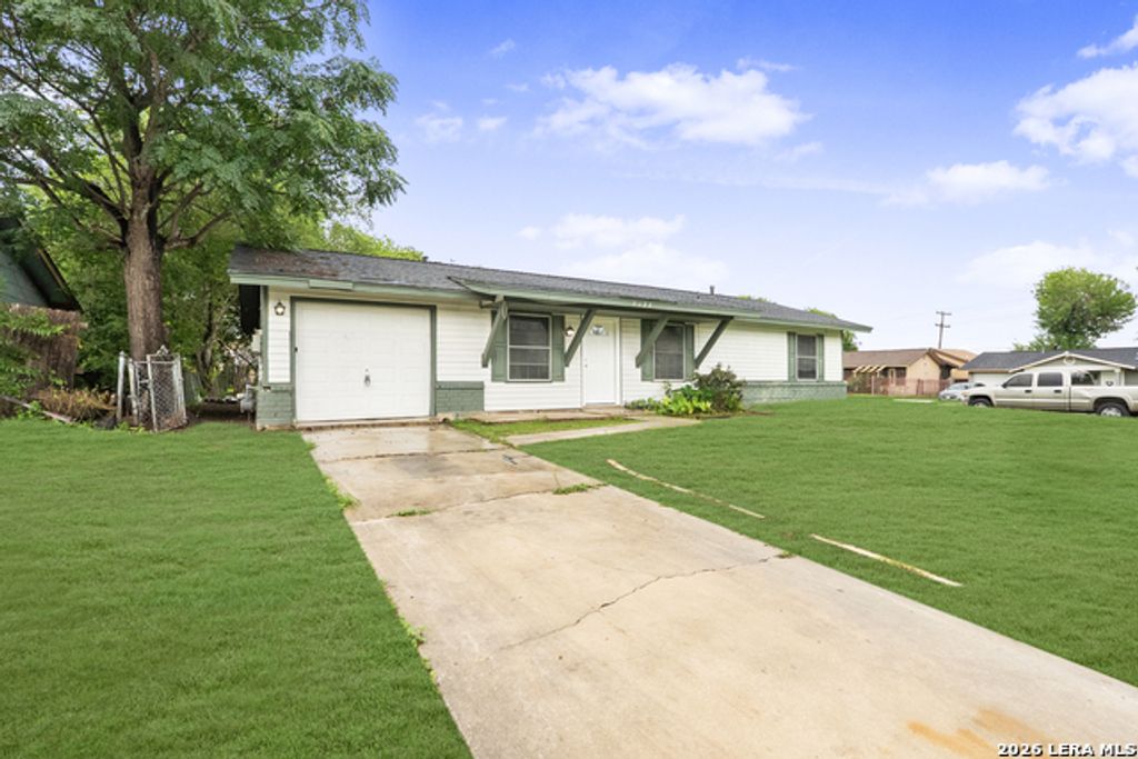 7335 Glen Brook, San Antonio