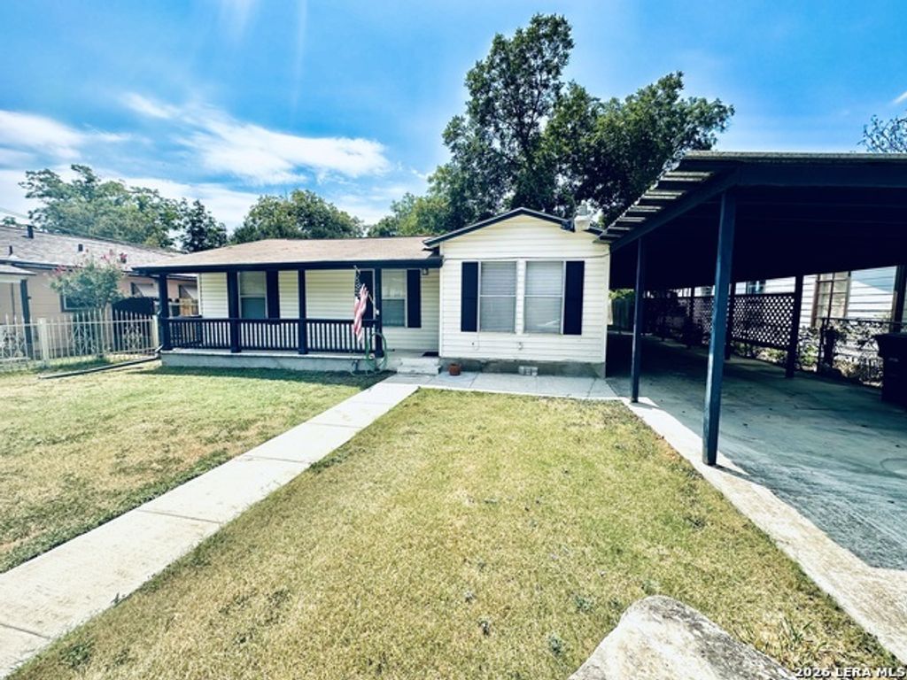 222 Bristol, San Antonio