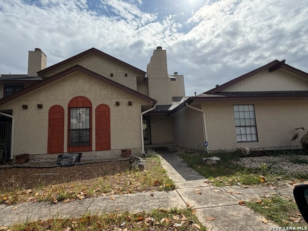 5802 Royal Bend, San Antonio