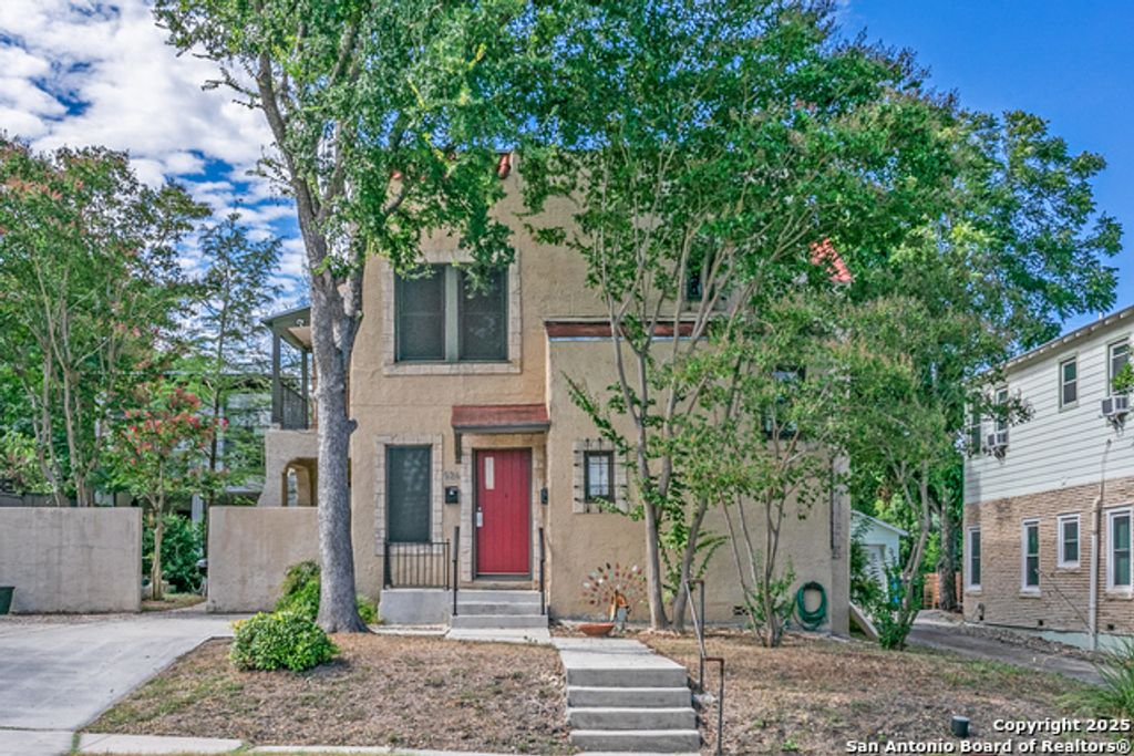 526 Pershing B, San Antonio