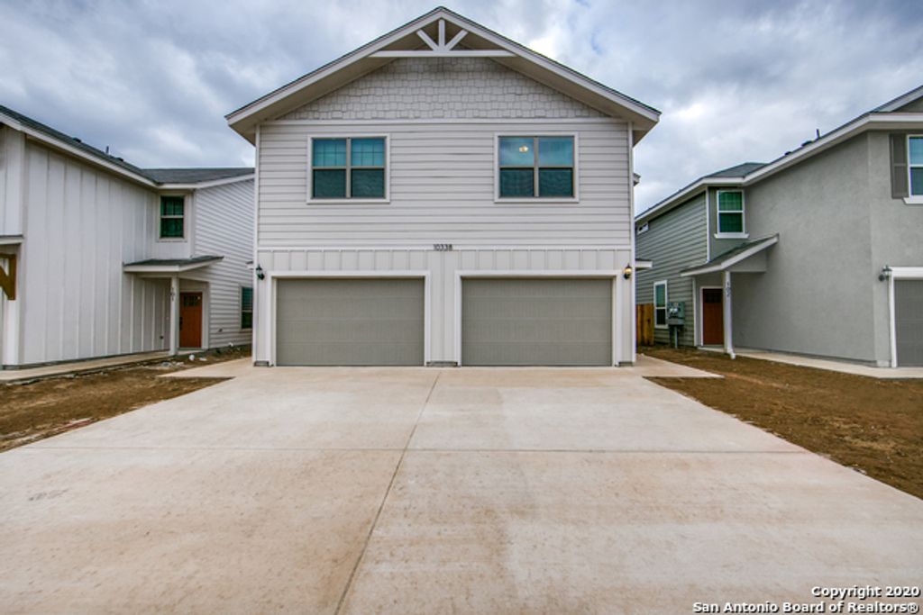 10338 Lynwood Branch 102, San Antonio