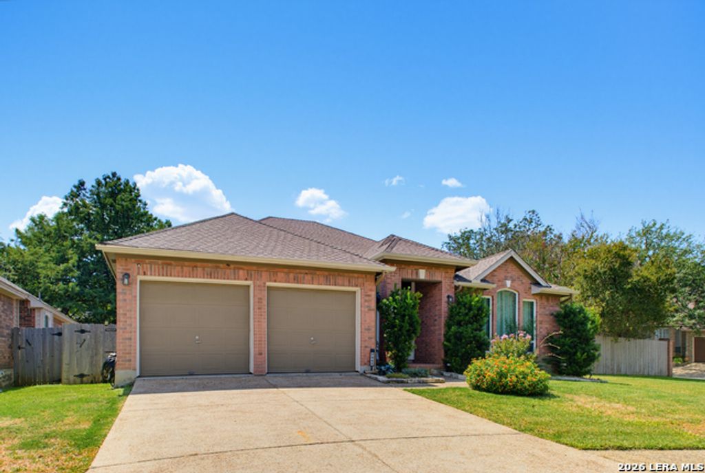 2042 Thicket Trail, San Antonio