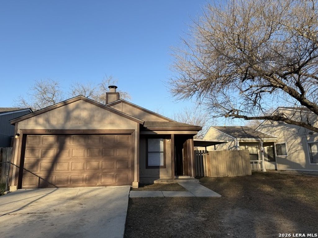 2827 Ash Field Dr, San Antonio