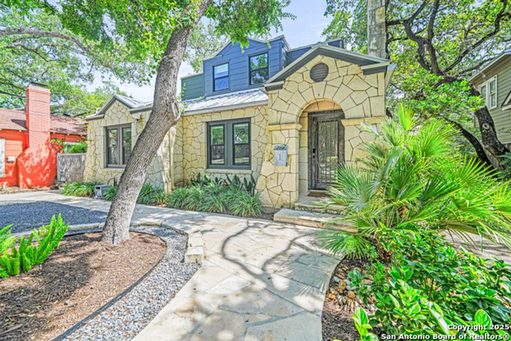 258 Tuxedo Ave, Alamo Heights