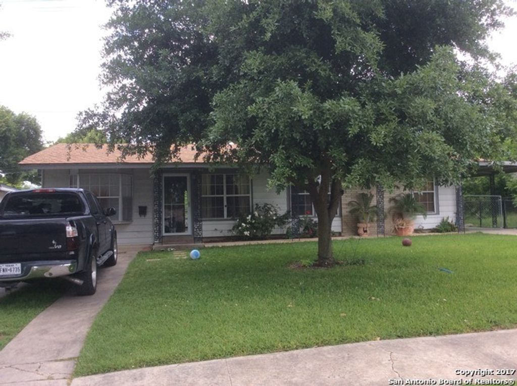103 Denton Dr, San Antonio