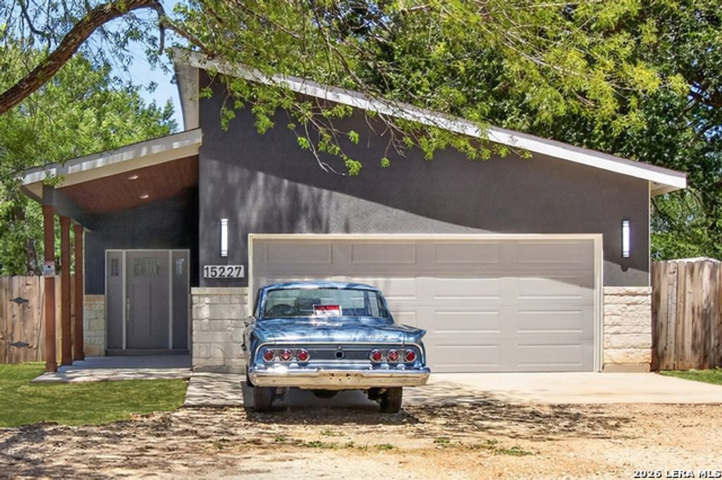 15227 Rosa Trl, San Antonio