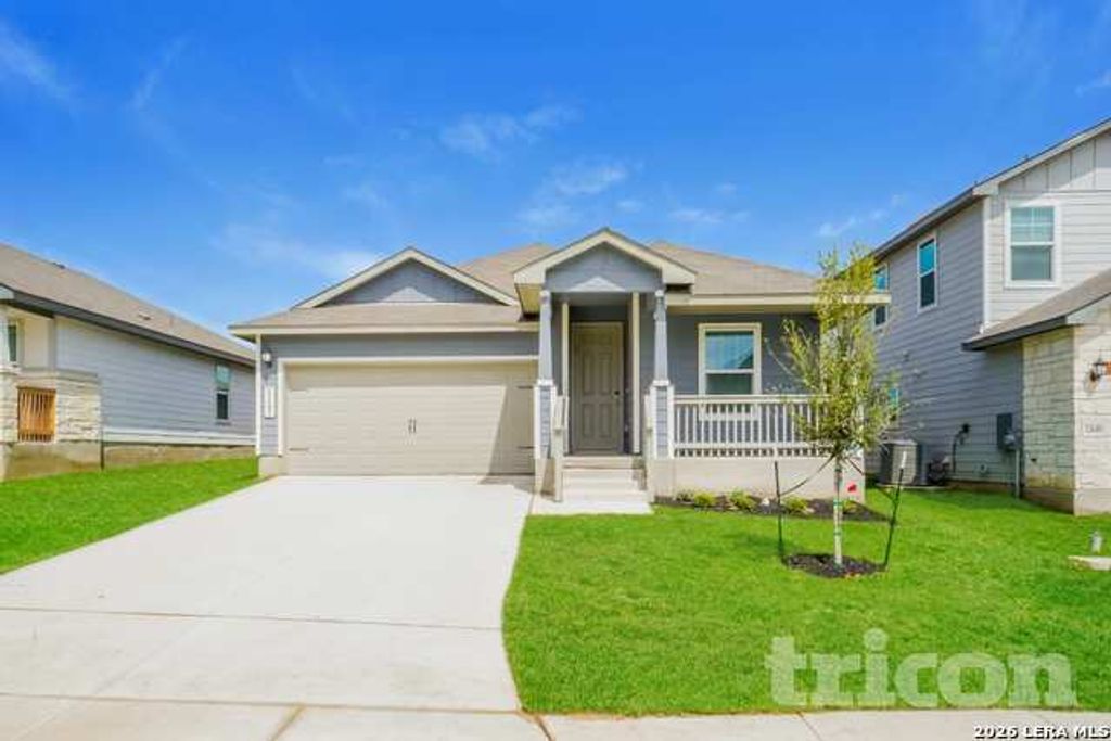 13685 Paxton, St Hedwig