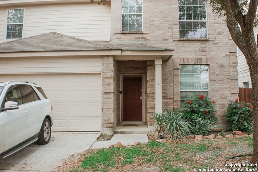 13707 Riverbank Pass, Helotes