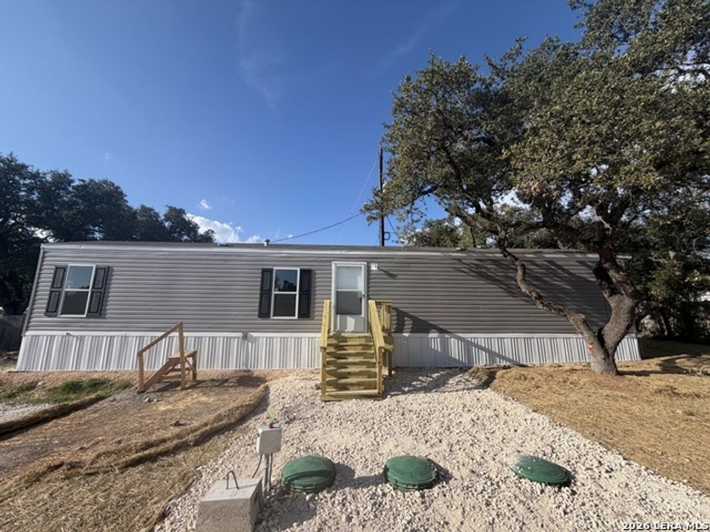 583 Lone Shadow A, Spring Branch