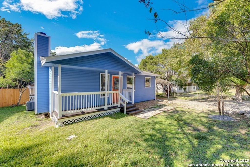 731 Hillside Loop, Canyon Lake