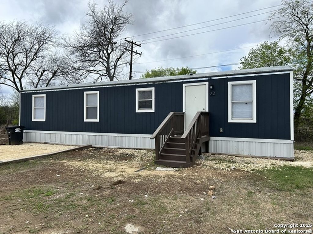 1914 14th St 22, Hondo