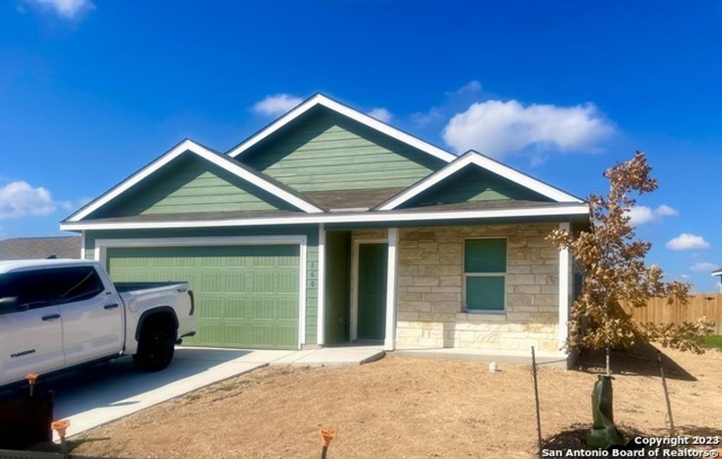 160 Cordova Crossing, Seguin