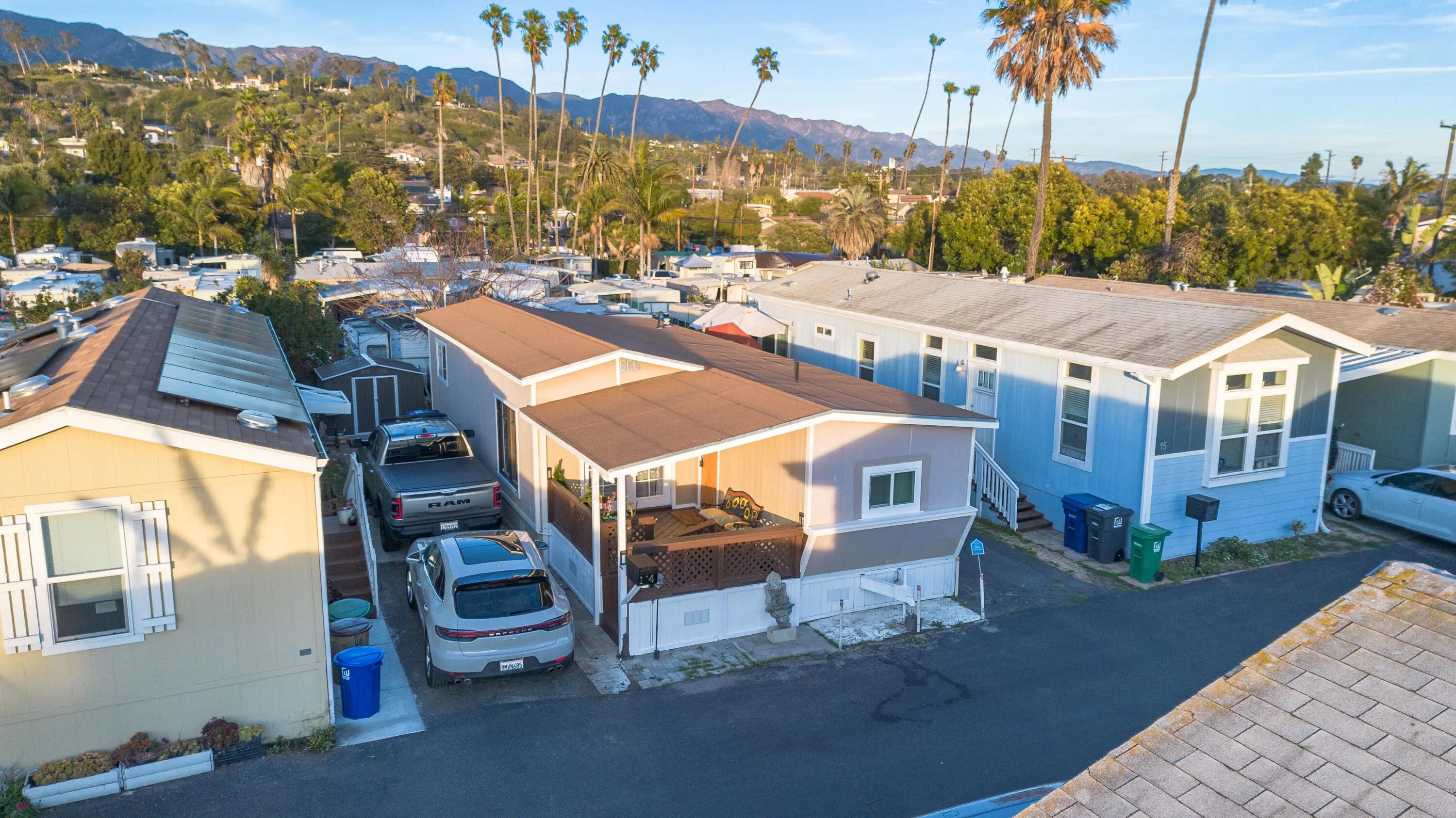 Photo of Listing #25-662