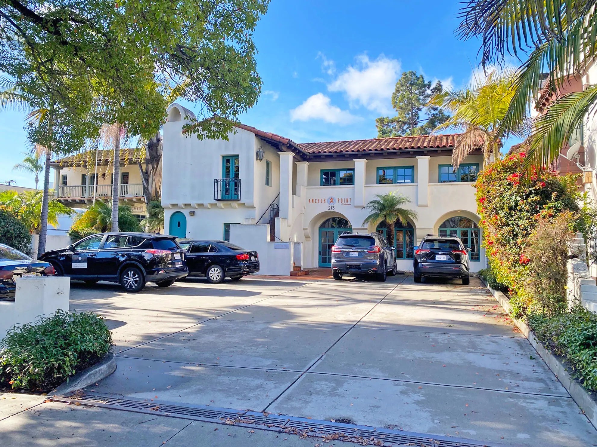 Photo of Listing #25-984