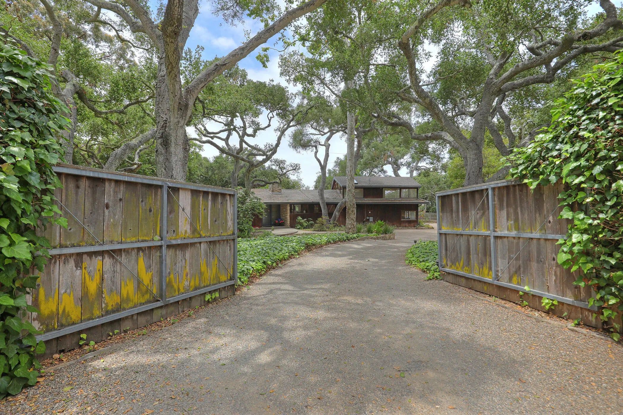 Photo of Listing #25-2360