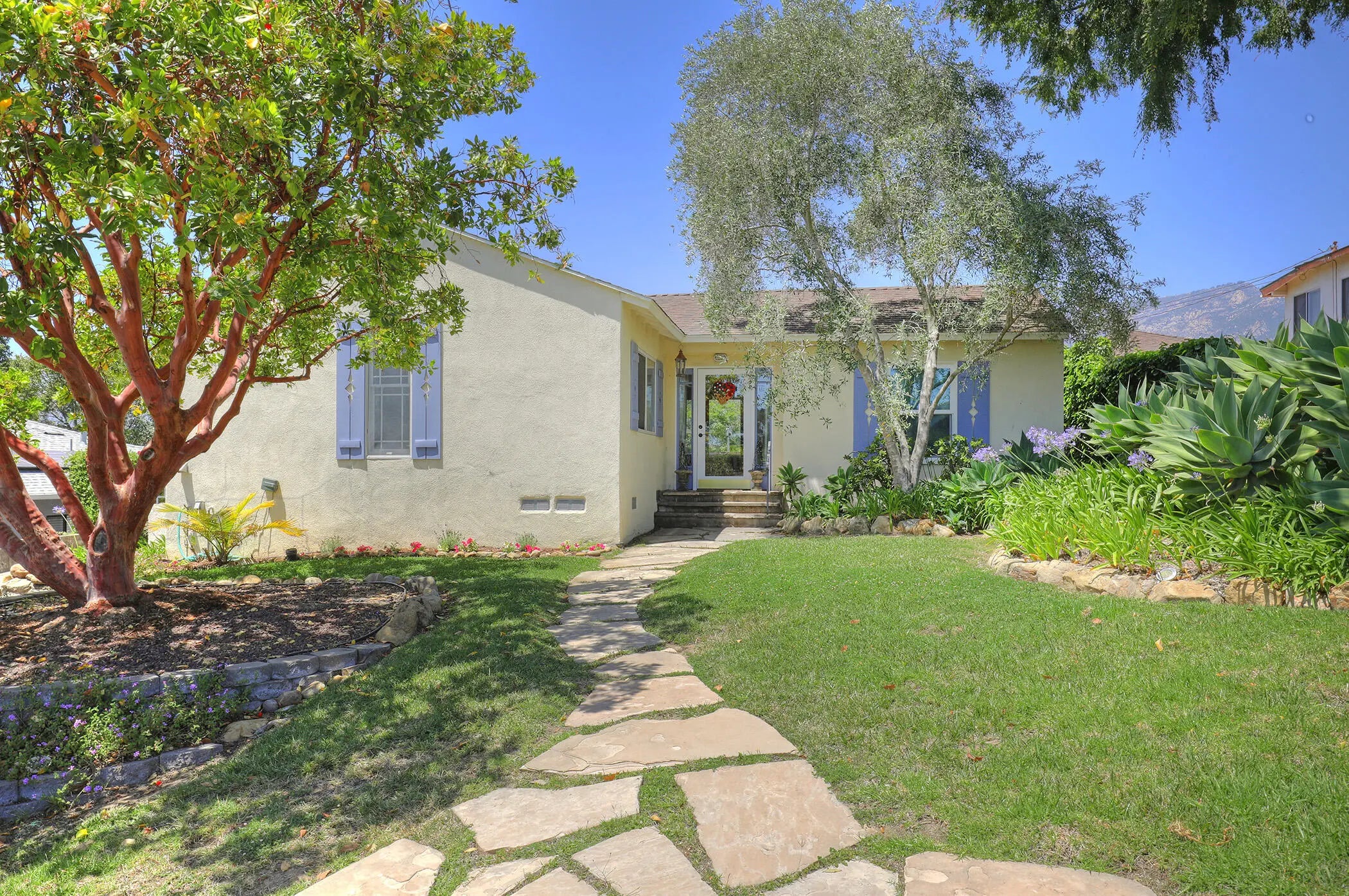 Photo of Listing #25-1633