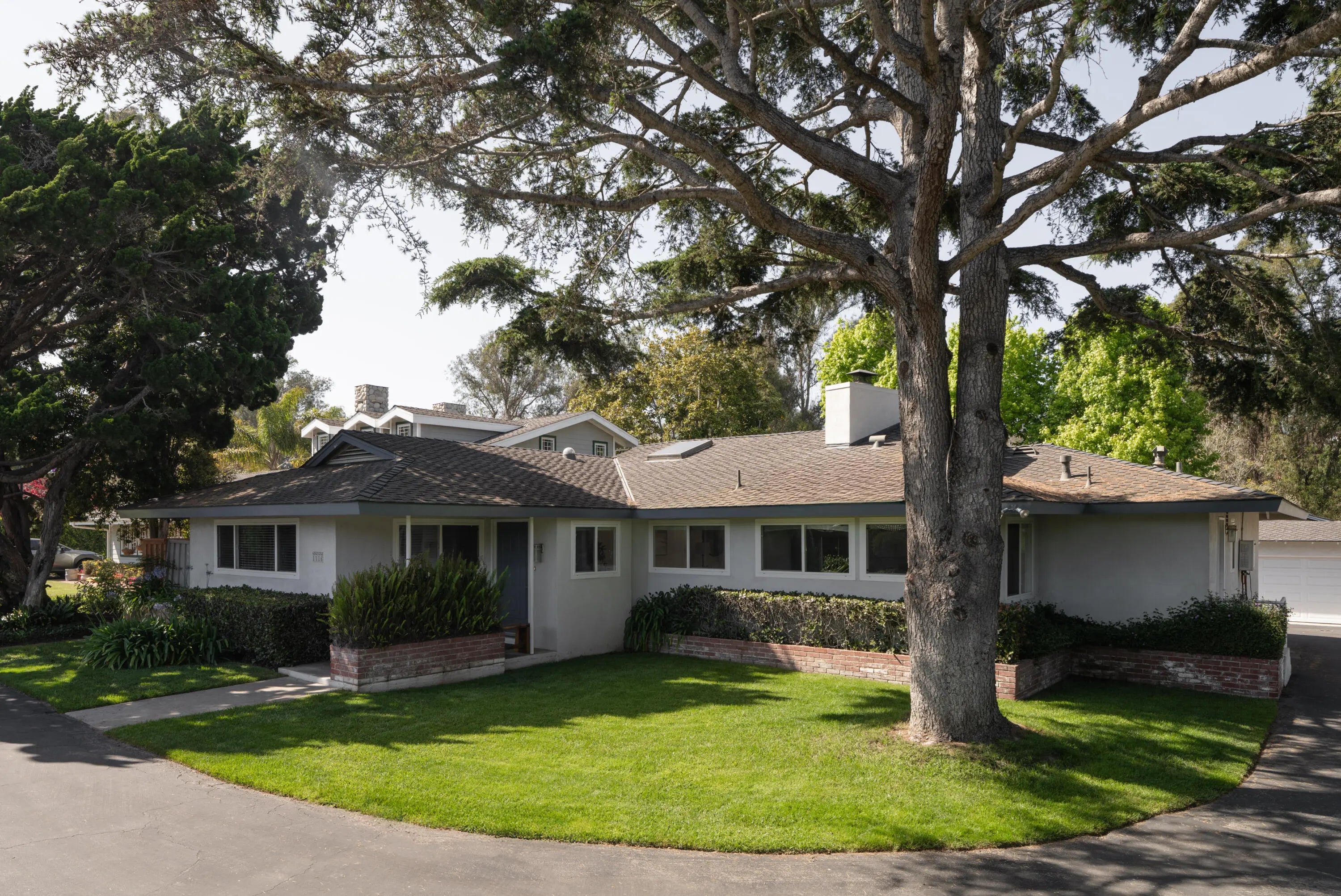 Photo of Listing #25-1991