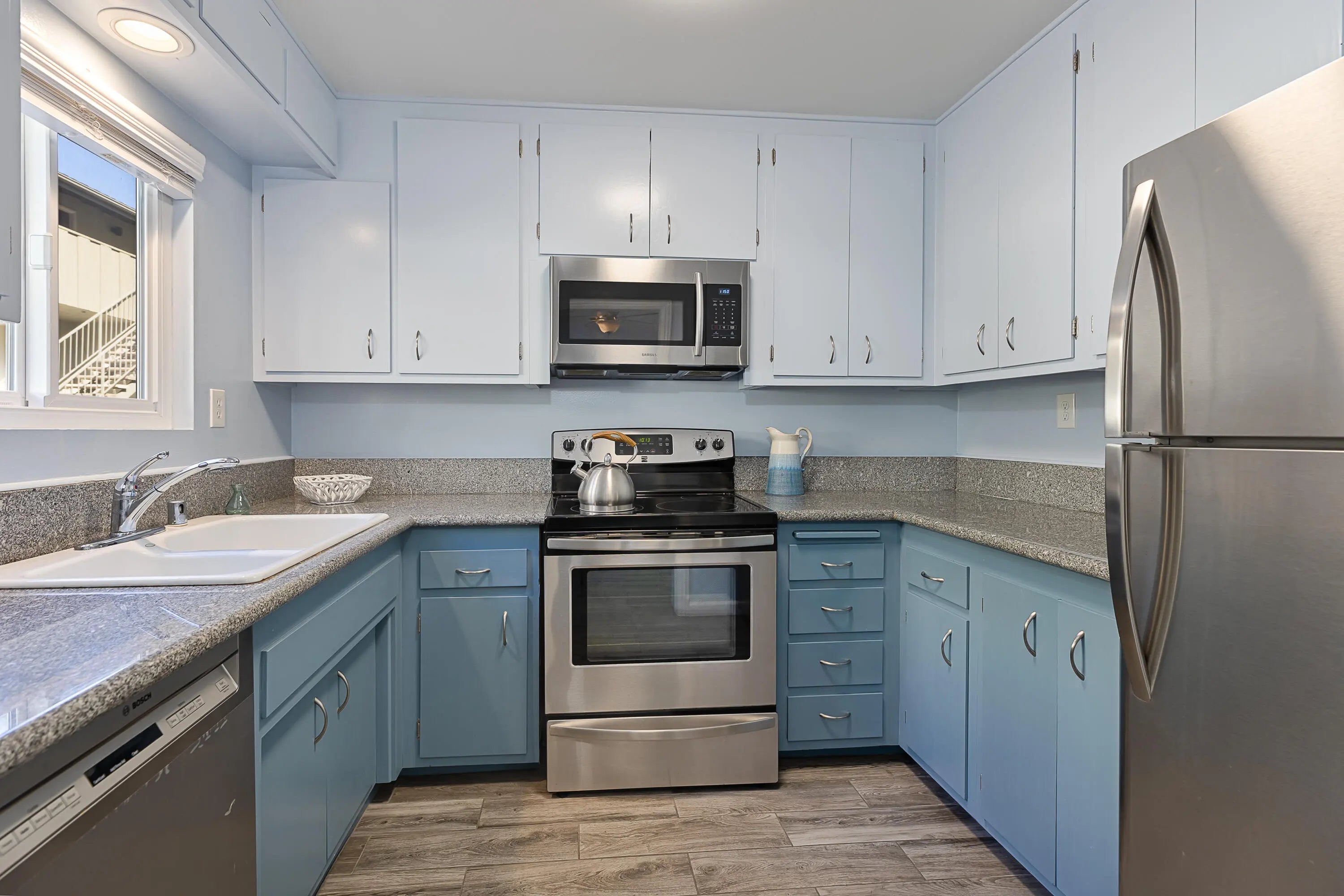 Photo of Listing #25-2017