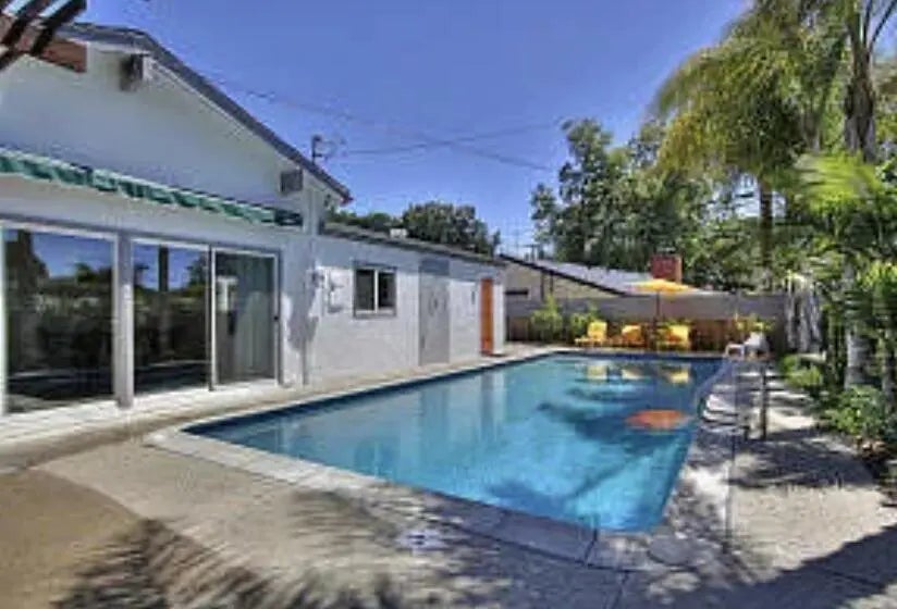 Photo of Listing #25-2019