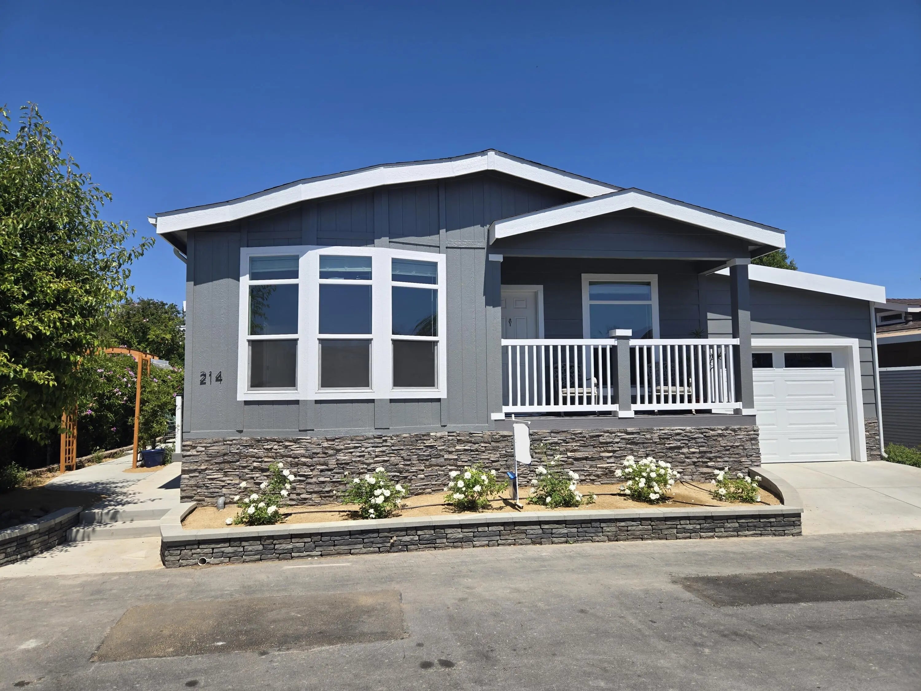 Photo of Listing #25-2036