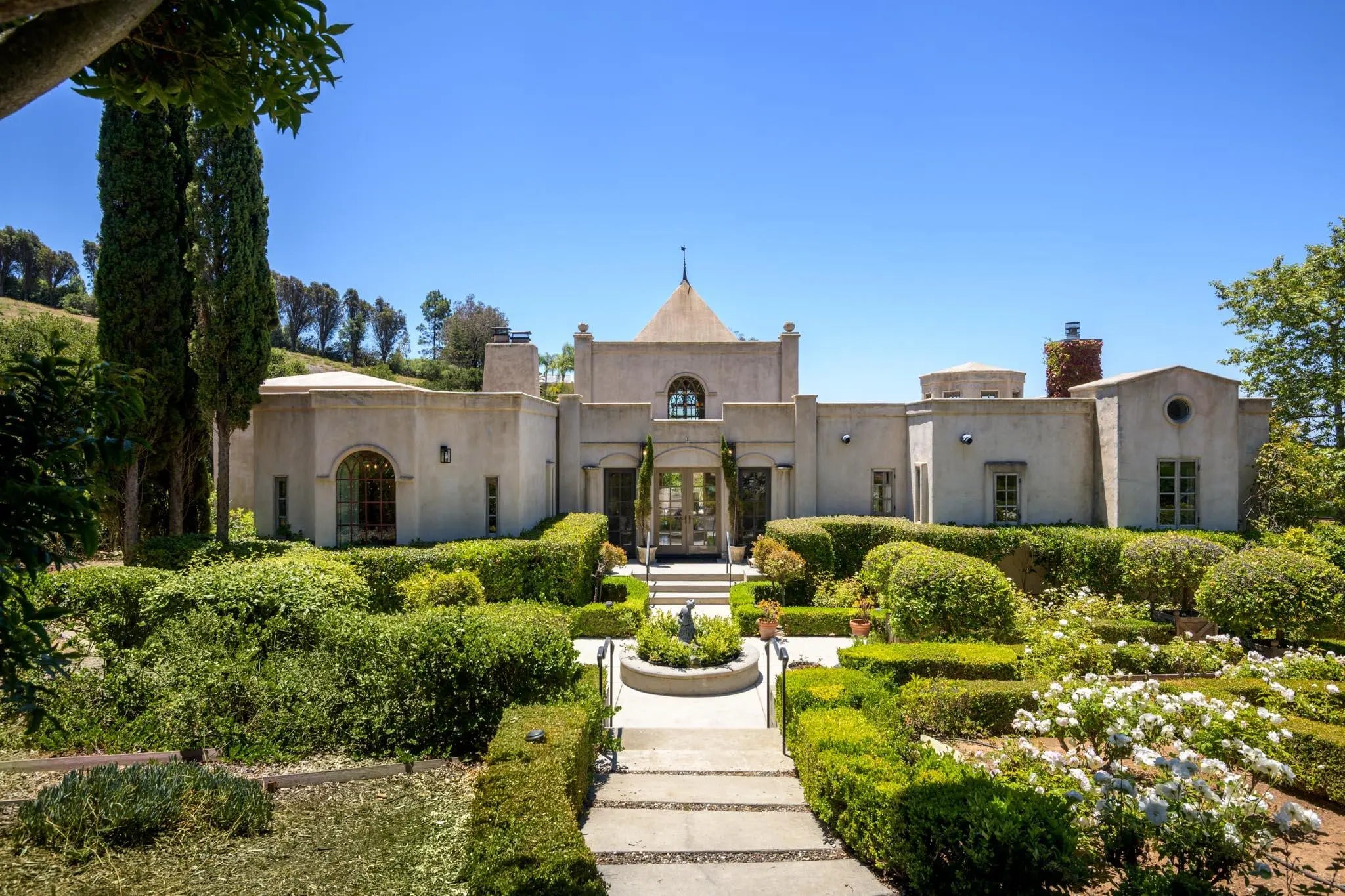 Photo of Listing #25-2667