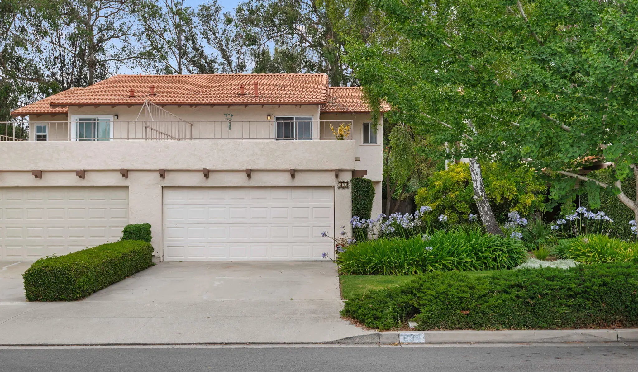 Photo of Listing #25-2600