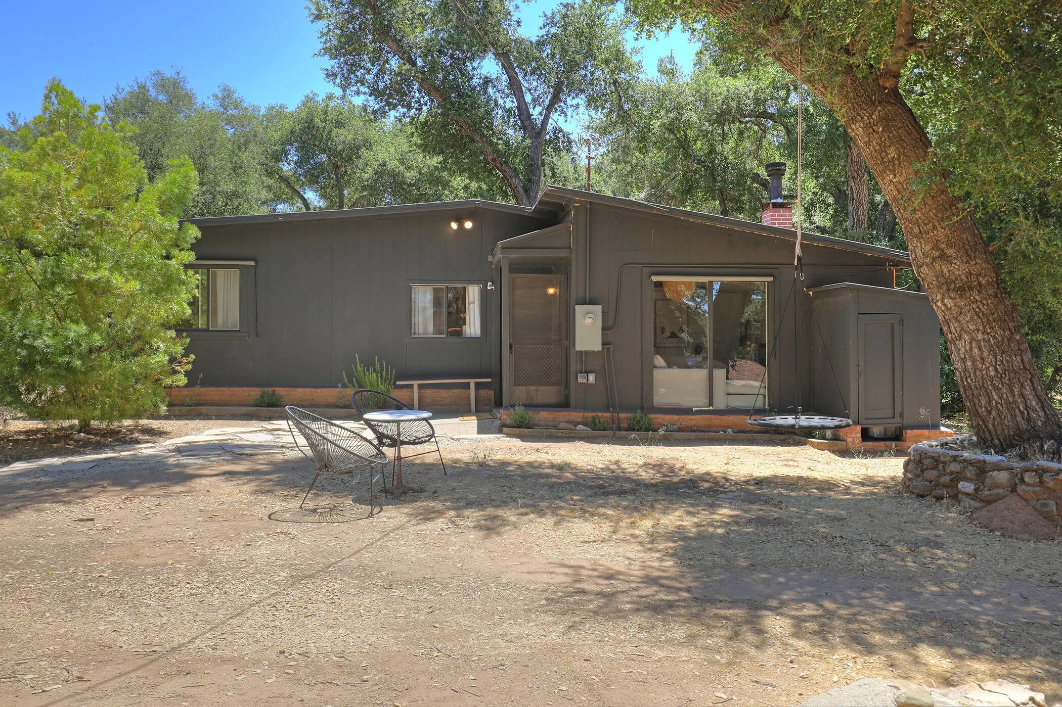 Photo of Listing #25-2697