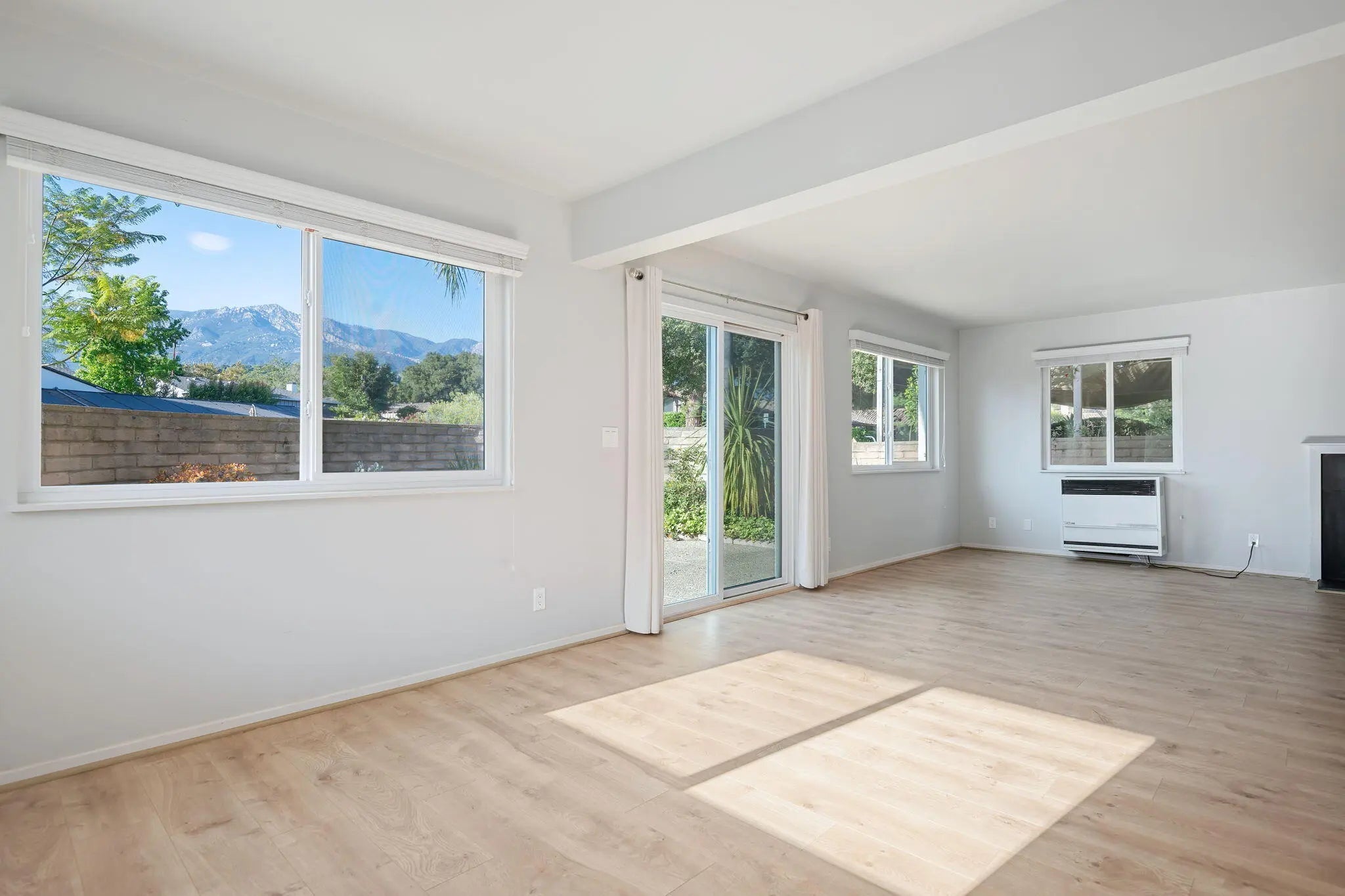 Photo of Listing #25-3242