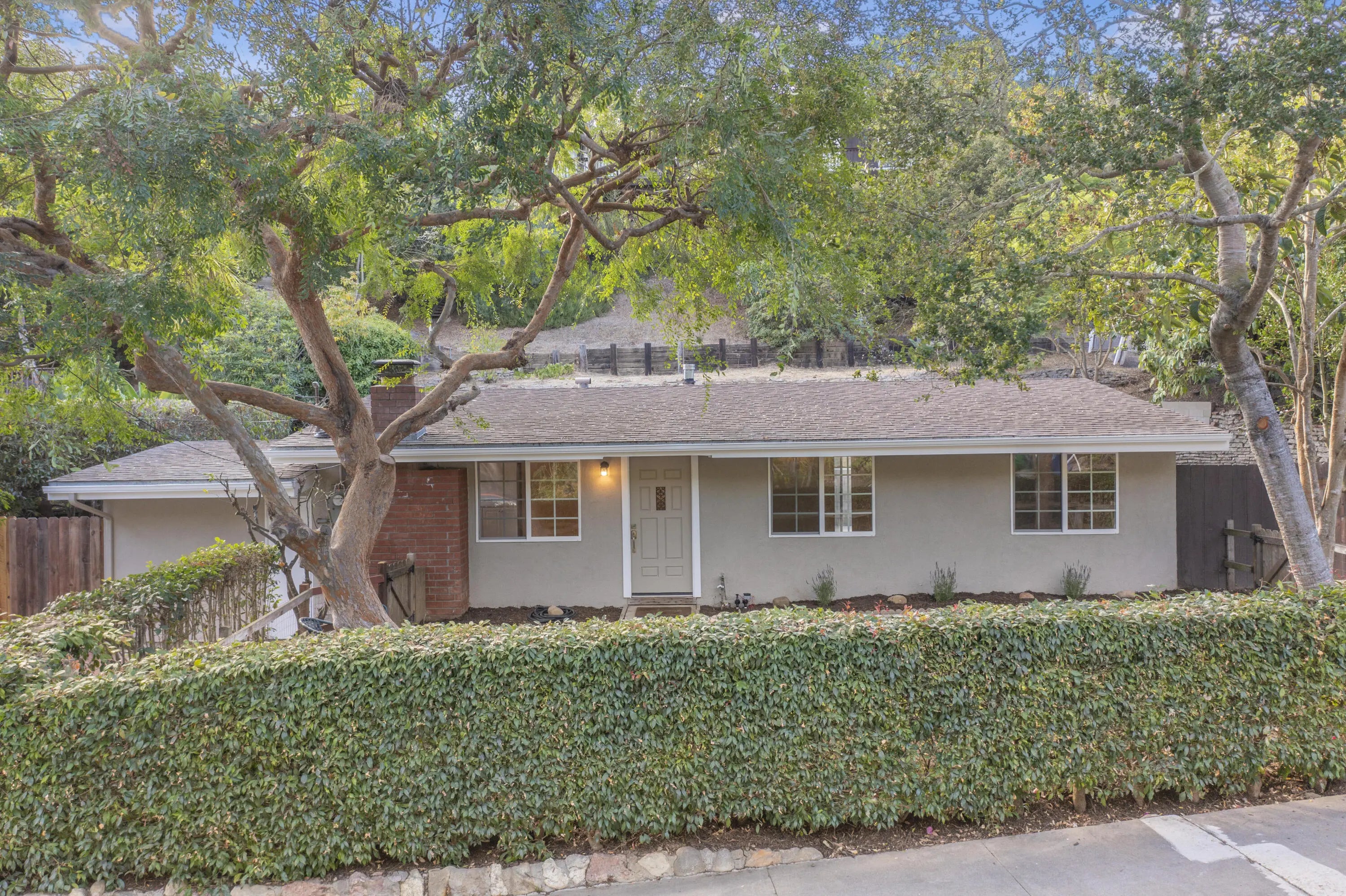 Photo of Listing #25-3350